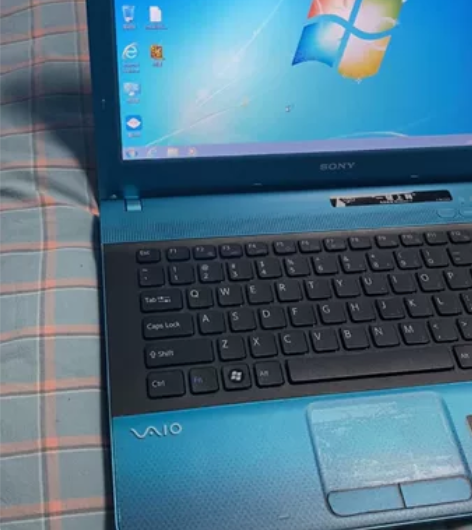 笔记本i7电脑内存独立显卡500硬盘电脑办...