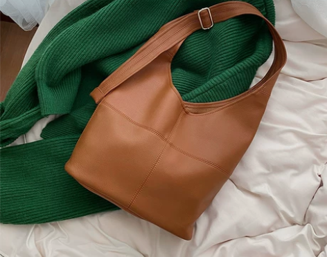 韩国chic复古软皮托特包简约百搭大容量单...