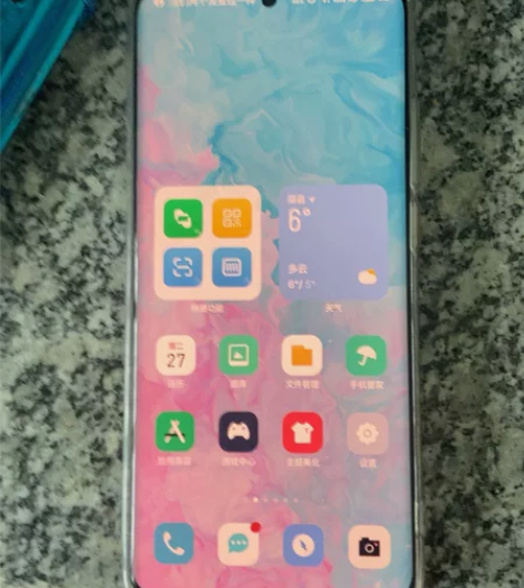 出一台魅族18，12?256，裸机，成色自...