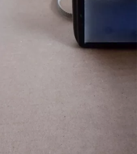 爱国者dc-f360相机一个 是坏的，屏幕...