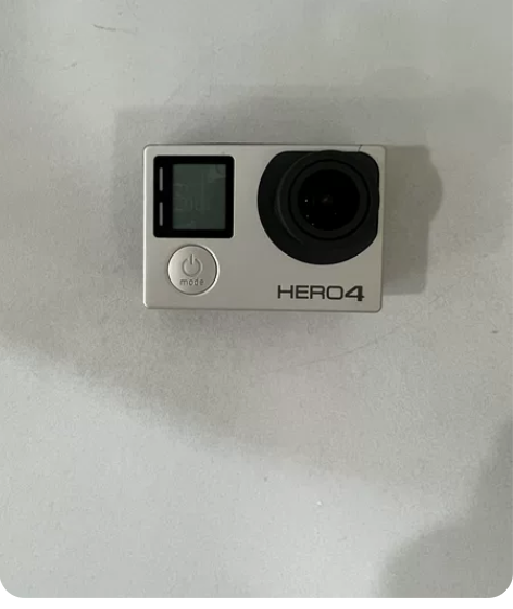 Gopro4运动相机，功能完好，面盖上方小...