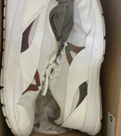 puma彪马白色镭射休闲鞋运动鞋  商场购...