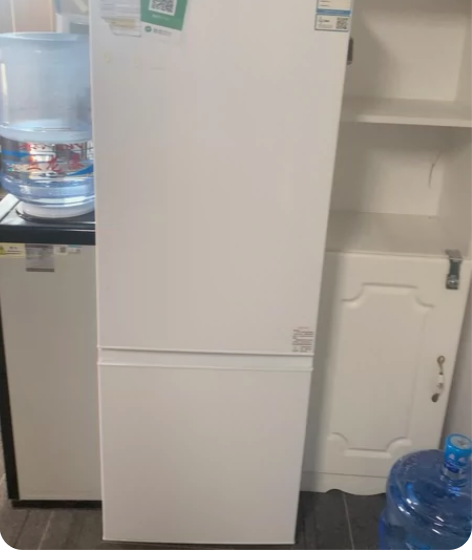 TCL静音163L双开门冰箱 感兴趣的话点...