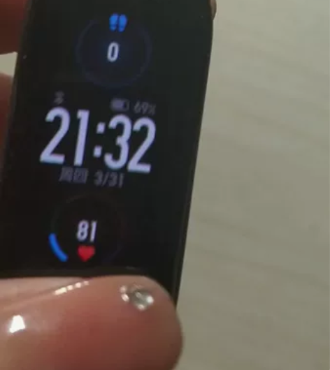 闲置小米手环5标价包邮出，功能正常，可连蓝...