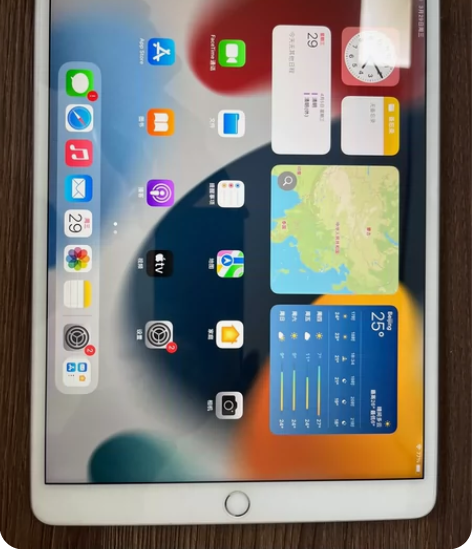 出售苹果 ipad air3 银色 64w...