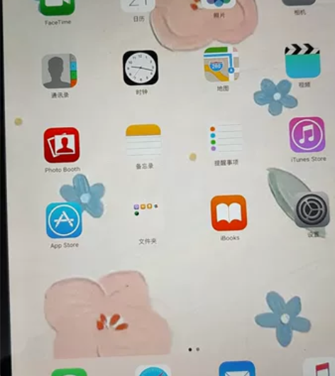 ipad3便宜卖，刷过机，很多软件不能下载...