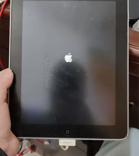 苹果IPAD1 a1219 成色如图 32...