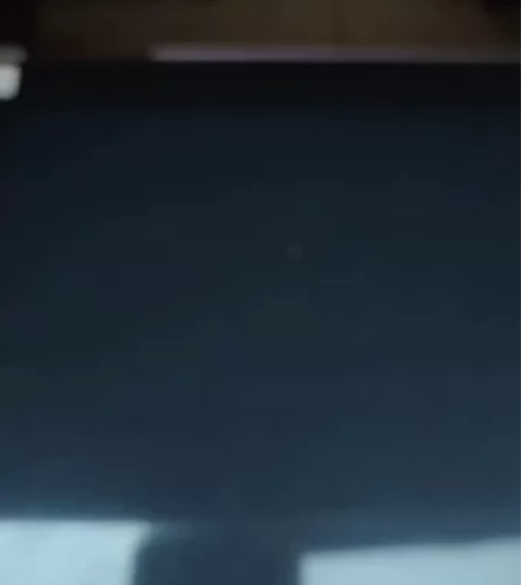 iPad3，64g，带充电器和线，触摸屏不...