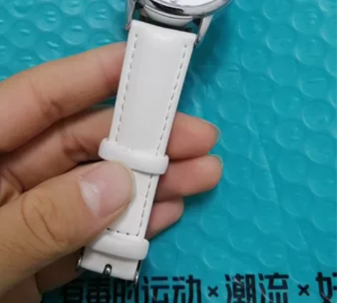 ZGO正港x三丽鸥旋转木马手表女款小众设计...