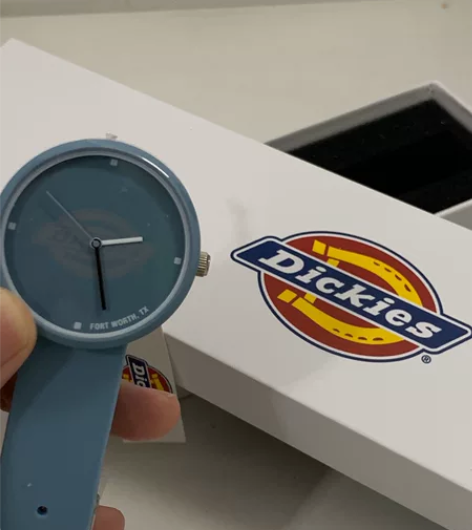 迪克斯手表  全新  仅试戴 感兴趣的话点...