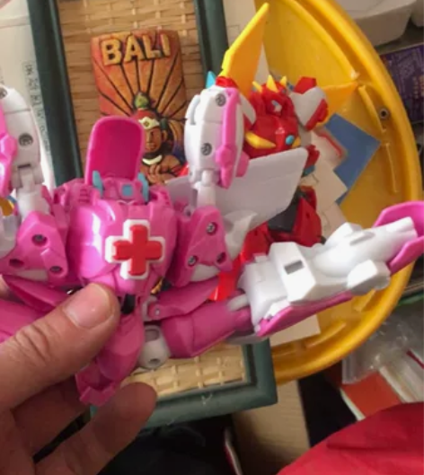 变形金刚 一个价格 感兴趣的话点“我想要”...