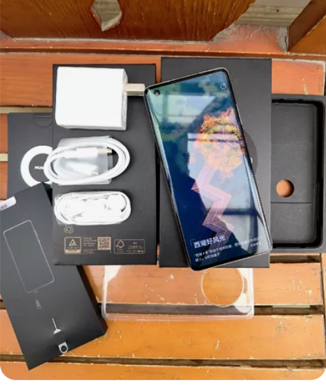华为Mate40个人买的卡都没插过的，全套...