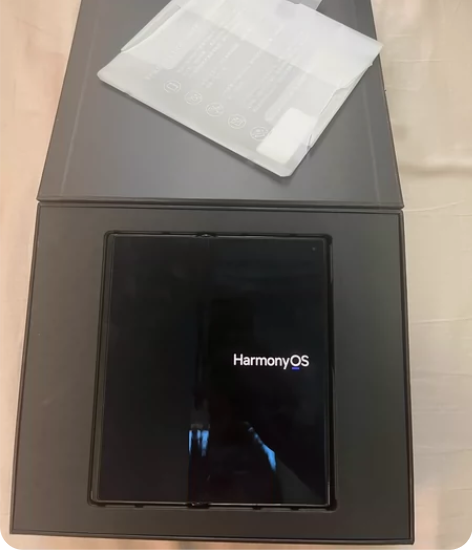 广州面交华为Mate XS2典藏版黑色，带...
