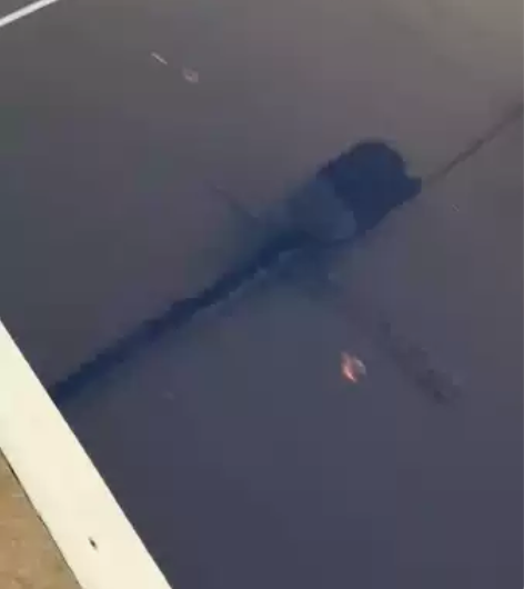 双鱼乒乓球台，8成新有一处刮痕，有围挡，闲...