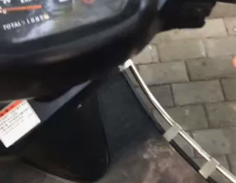 极品中的极品，双手刹，大字铃木海王星125...
