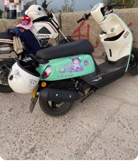 新车 公里数没有100 感兴趣的话点“我想...