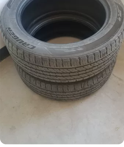 235-55~R19 有 两条  旧轮胎 ...