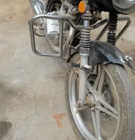 豪爵摩托车，仅支持自提，外地勿扰，欢迎试骑...