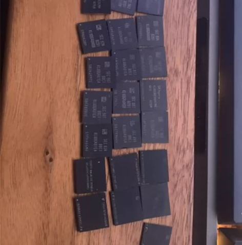 华为Ｐ系列Mate系列拆下来的内存，64G...