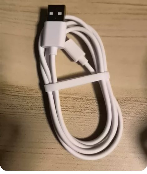 罗马仕的苹果数据线，买多了，全新出。 感兴...