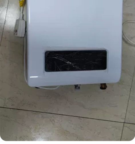 红日欧式风格热水器还有质保机器非常新 感兴...