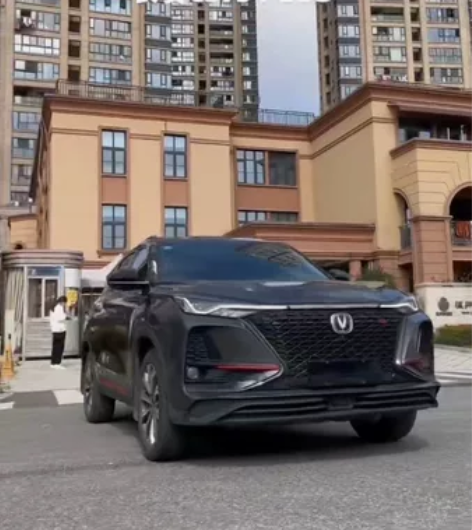 长安CS75P首付(8900)落地.包牌包...