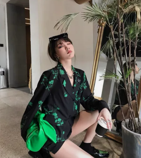 KUBERAS/色彩美学 廓形重工印花轻薄...