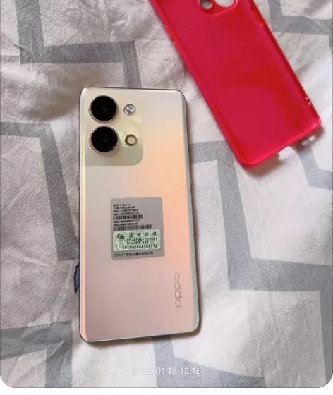 OPPO Reno 9两个颜色，8+256...