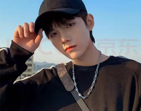 杨饰公子鸭舌帽子男夏季帅气弯檐棒球帽女简约...