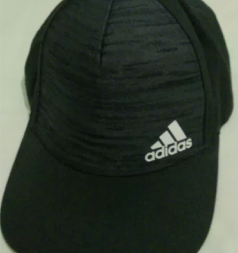 #穿搭了没#阿迪达斯帽子 二手非全新，成色...