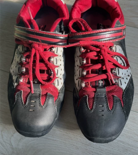 361度运动鞋春秋款防滑耐磨跑步鞋 38码...