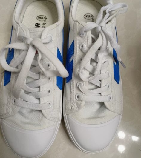 回力鞋，39码 感兴趣的话点“我想要”和我...