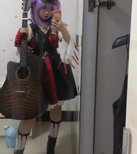 小乔音你心动cos服 全新仅试衣一次 喵屋...