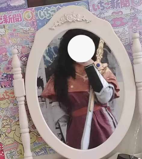 李逍遥 c 假发衣服鞋 除了剑都有 感兴趣...