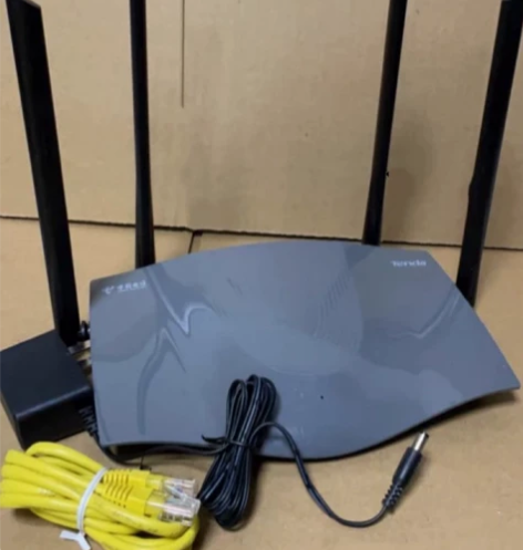 二手腾达AX1806 wifi6、千兆智能...