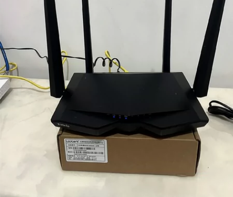 急出两台8-9成新 Tenda/腾达120...