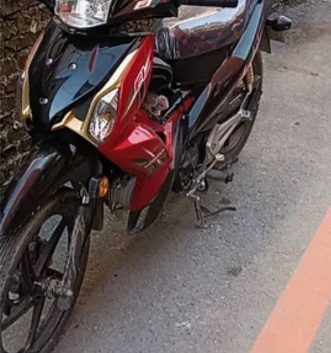 出售个人摩托车一台，五羊本田弯梁摩托车原车...