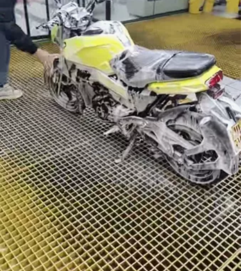 春风狒狒125。22年1月份的玩具。个人自...