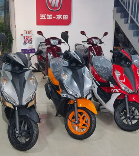 五羊本田  NX-125，全新低价 感兴趣...