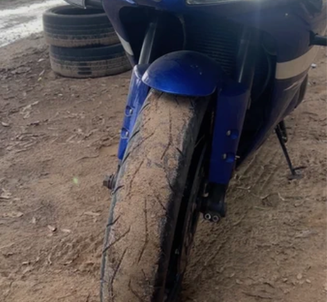 雅马哈r1，机器暴躁，整车状态非常好，改装...