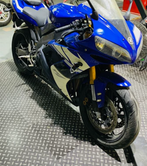 雅马哈 R1 全车拆件 有意联系! ...
