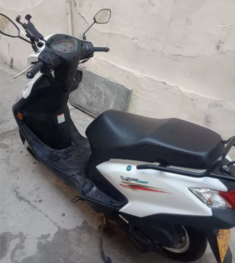 豪爵摩托125///VF 纯新车     ...