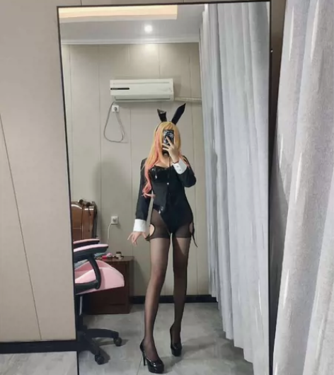 cos喜多川海梦兔女郎m码大全套(不换只出...