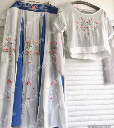 汉衣晟道汉服全套三件套m码168包邮 满绣...