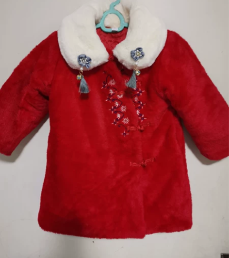 幼儿园主持节目穿了一两次，110码图案是刺...