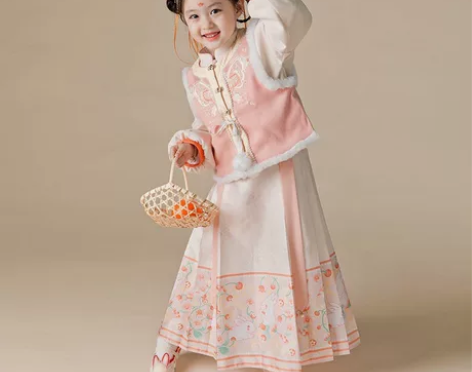 女童汉服拜年套装儿童冬装加绒加厚三件套民族...