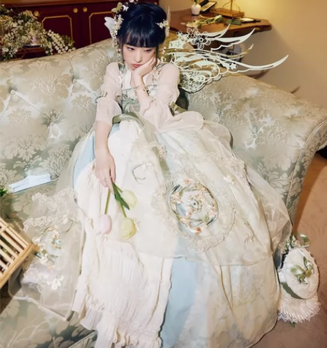 十三余小豆蔻儿[浴兰草]春日对襟衫双层印花...