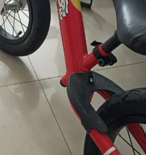 儿童平衡车，只用了几次九成新 感兴趣的话点...