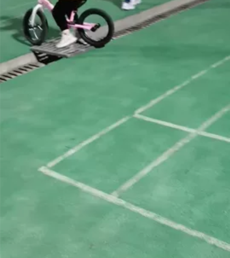 科莫罗儿童平衡车无脚踏宝宝滑步车小孩滑行车...