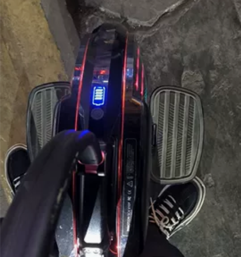 乐行v10f。仅两百多公里 感兴趣的话点“...